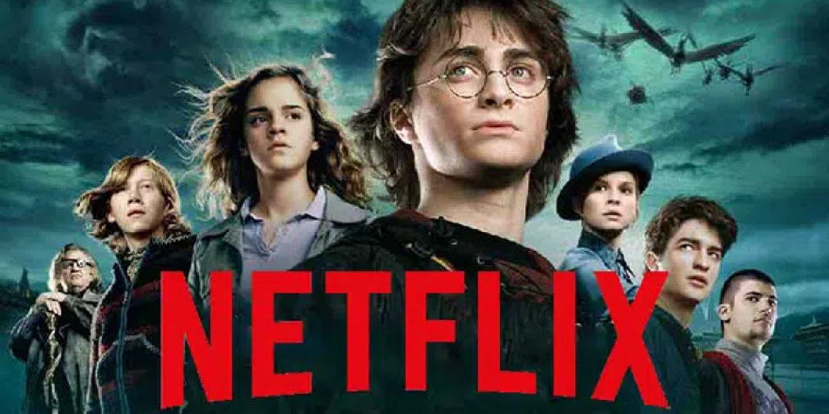 Hollywood Release Dates: Strategy & Holiday Impact