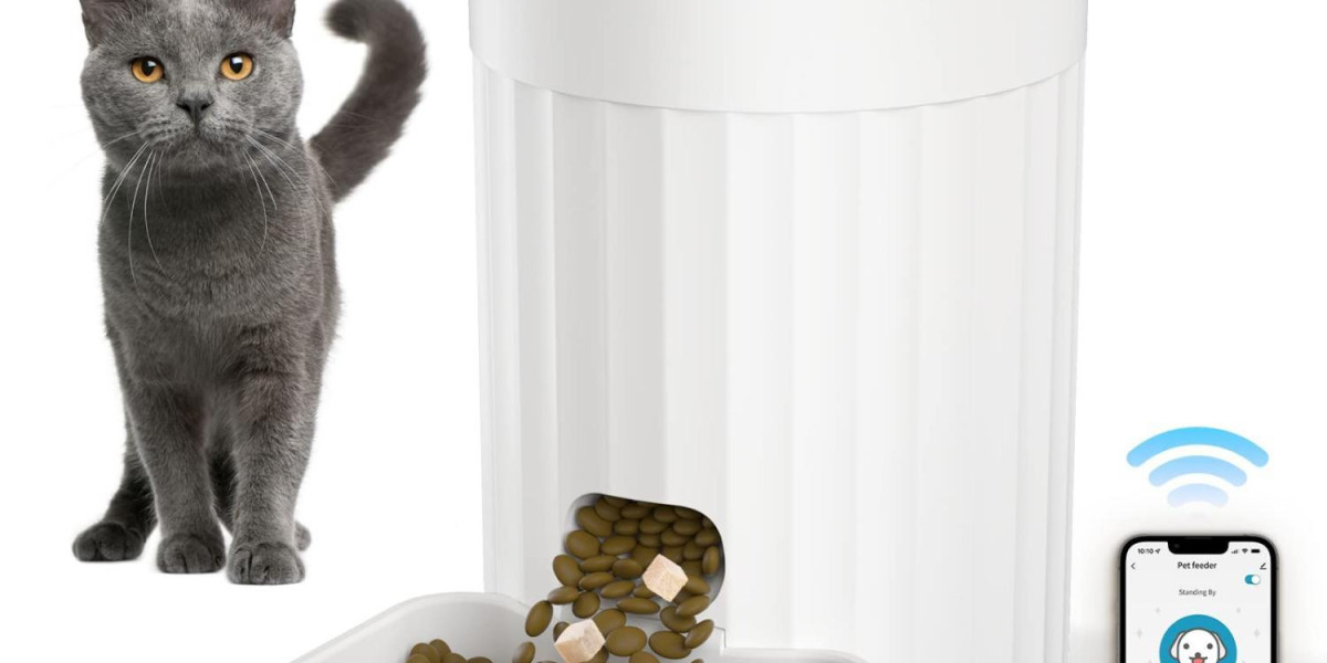 Experience Smart Living with Pawtechpet Intelligent Pet Food Dispenser